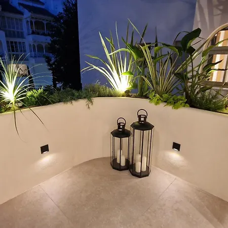 Apartment The Clover Boutique Banus *