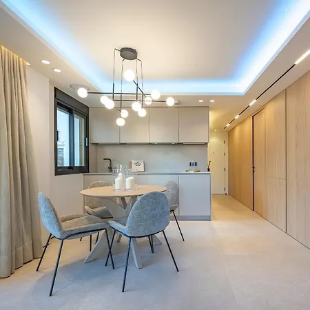 Apartment The Clover Boutique Banus *