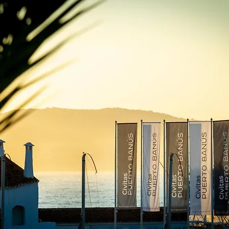 The Clover Boutique Banus Marbella